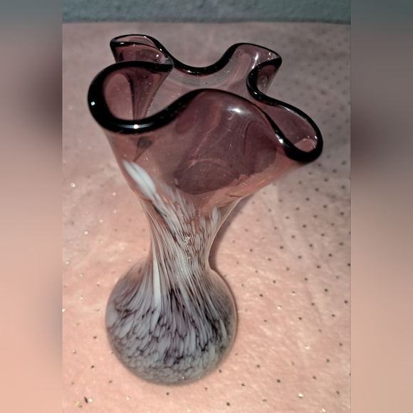 Vintage Mid Century Modern Hand Blown Glass Vase Purple  White Swirl Small - Picture 3 of 13